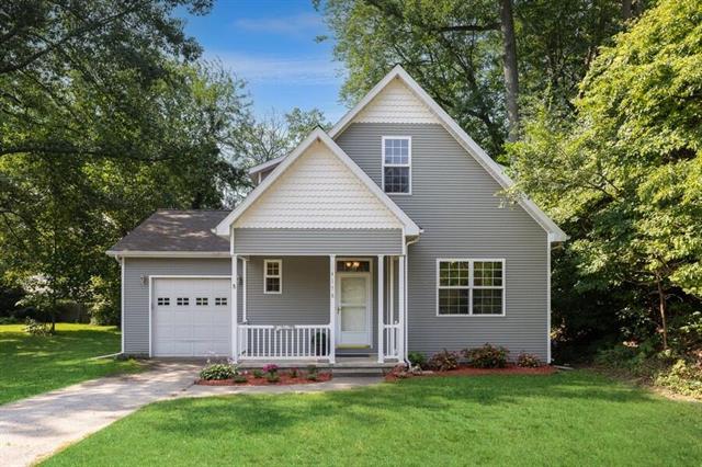 front view picture of 4158 Maplewood Road, Bridgman, MI. 49106
