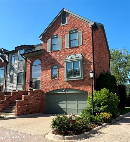 front view picture of 29165 Jefferson Court, Saint Clair Shores, MI. 48080