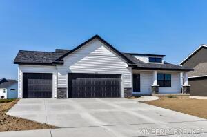 front view picture of 11747 Everett Avenue, Allendale, MI. 49401