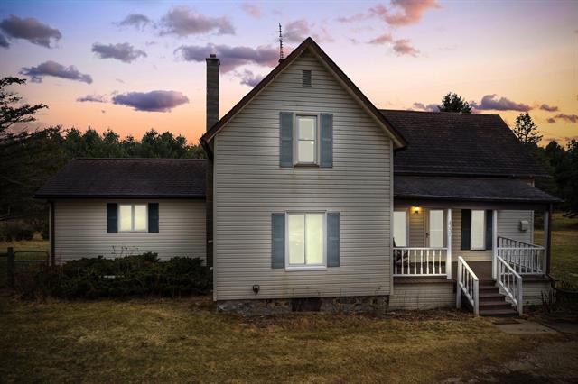 front view picture of 4337 Sylvan, Evart, MI. 49631