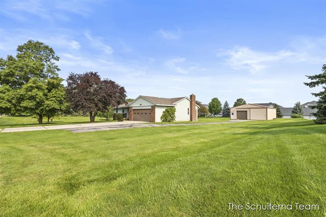front view picture of 2965 Quincy Street, Hudsonville, MI. 49426