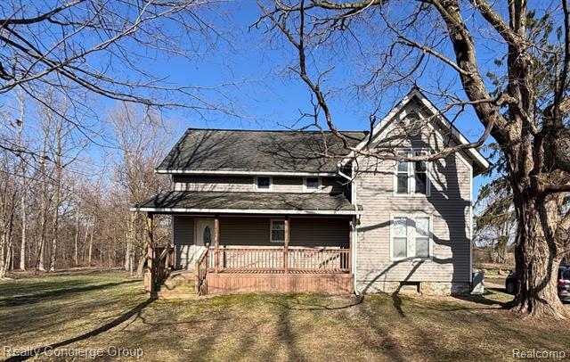 front view picture of 13947 Byron Road, Byron, MI. 48418