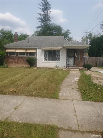 front view picture of 17700 Plainview Avenue, Detroit, MI. 48219
