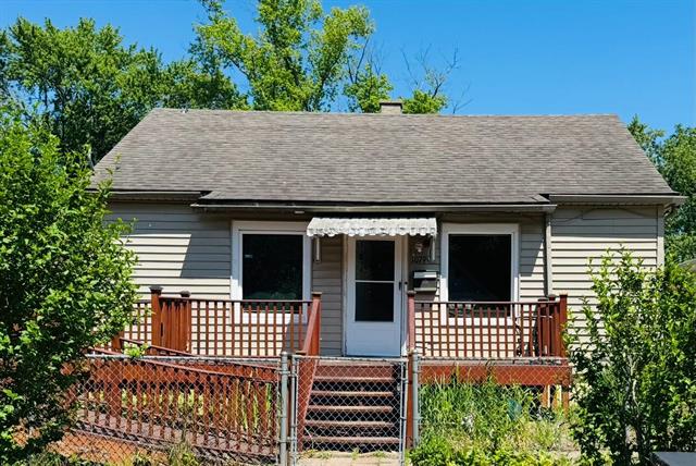 front view picture of 1079 Hurd Avenue, Benton Harbor, MI. 49022