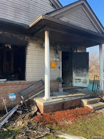 front view picture of 2553 Marlborough Street, Detroit, MI. 48215