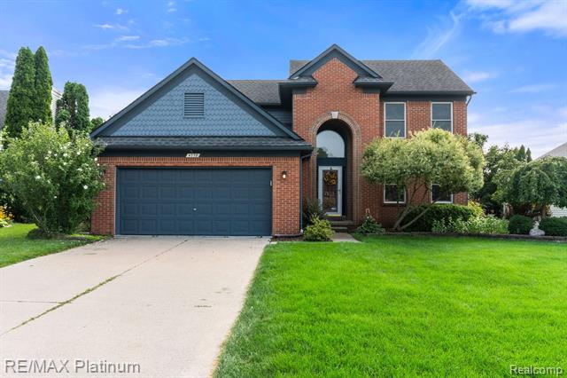 front view picture of 4778 N Ashford Way, Ypsilanti, MI. 48197