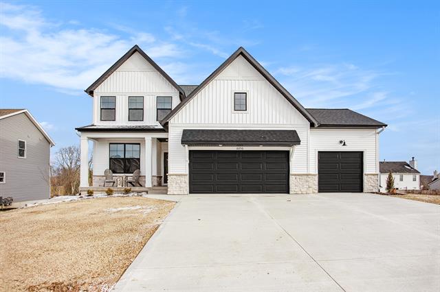 front view picture of 6850 Avalon Drive Se, Caledonia, MI. 49316