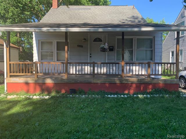 front view picture of 6110 Greenview Avenue, Detroit, MI. 48228