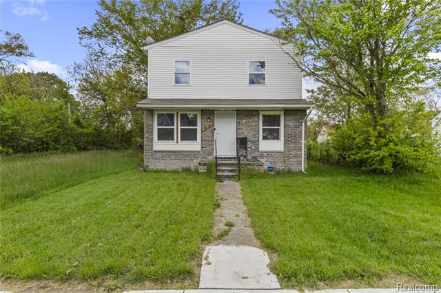 front view picture of 18625 Carrie Street, Detroit, MI. 48234