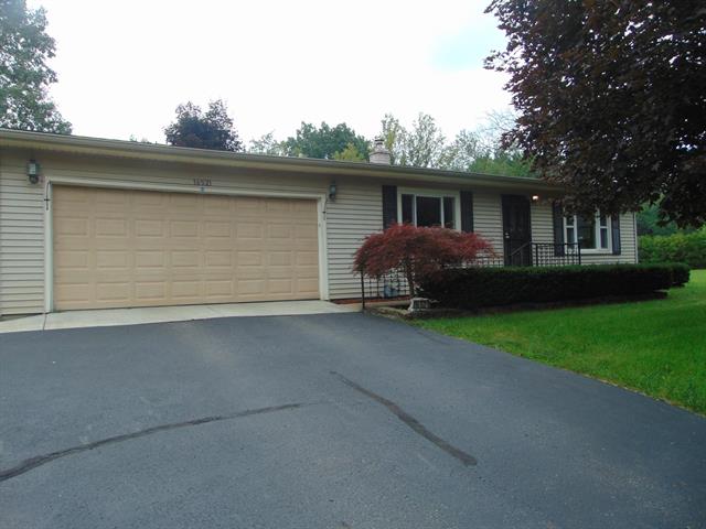 front view picture of 16521 11 Mile Road, Battle Creek, MI. 49014