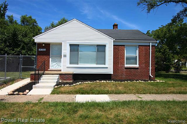 front view picture of 19703 Santa Barbara Drive, Detroit, MI. 48221