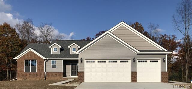 front view picture of 008 Great Barrington Drive, Holly, MI. 48442