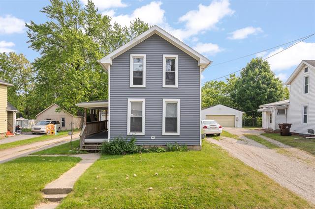 front view picture of 657 Oakhill Avenue, Jackson, MI. 49201