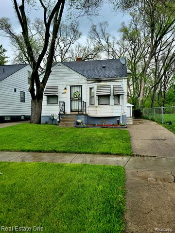 front view picture of 11668 Forrer Street, Detroit, MI. 48227