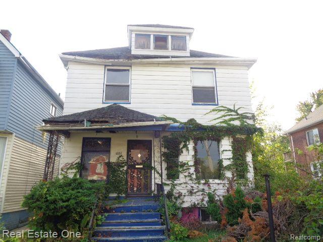 front view picture of 2501 Seyburn Street, Detroit, MI. 48214