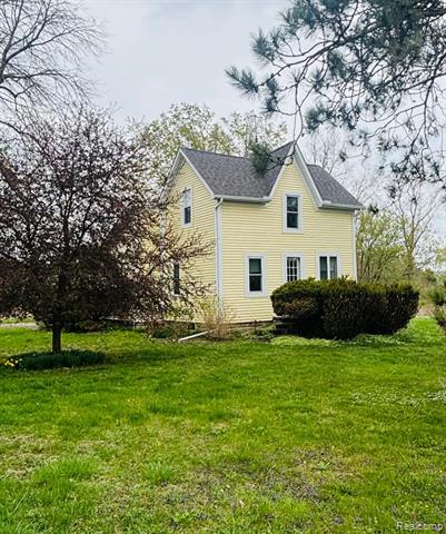front view picture of 8455 Clear Lake Road, Brown City, MI. 48416
