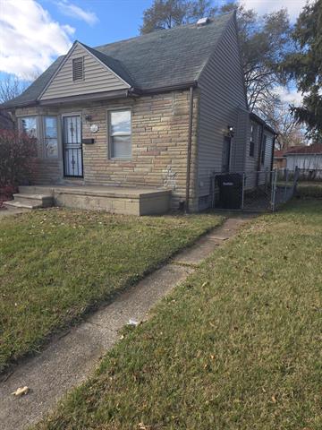 front view picture of 17955 Charest Street, Hamtramck, MI. 48212