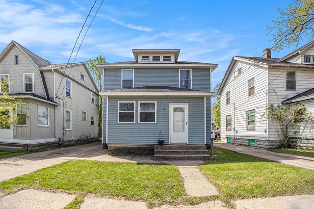 front view picture of 26 Banner Street Sw, Grand Rapids, MI. 49507