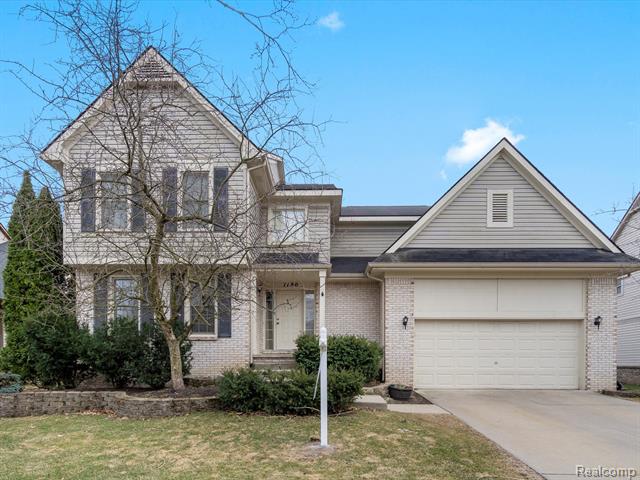 front view picture of 1180 Trailside Blvd, Wixom, MI. 48393