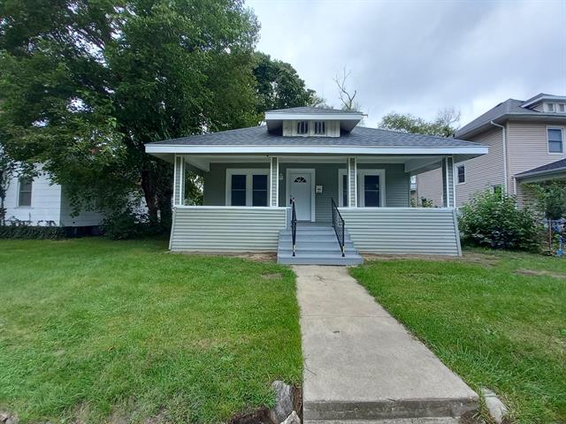 front view picture of 1014 Superior Street, Benton Harbor, MI. 49022