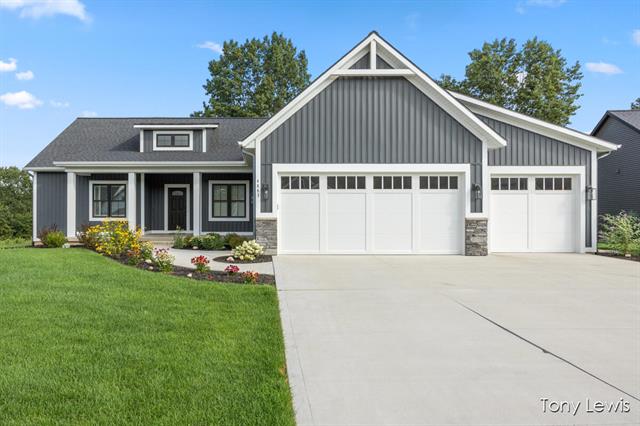 front view picture of 4883 Honeycrisp Drive Ne, Rockford, MI. 49341