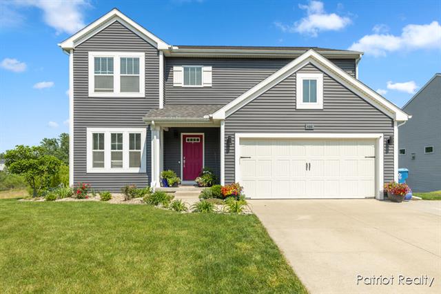 front view picture of 490 Oak Meadow Drive, Middleville, MI. 49333