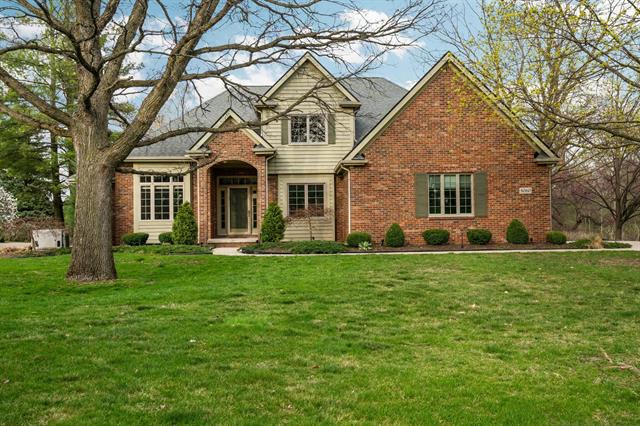 front view picture of 5060 Oak Tree Court, Ann Arbor, MI. 48108