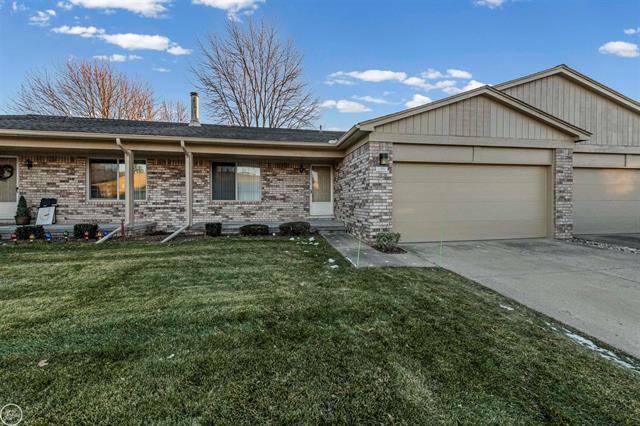 front view picture of 16996 Cristina Court, Clinton Township, MI. 48038