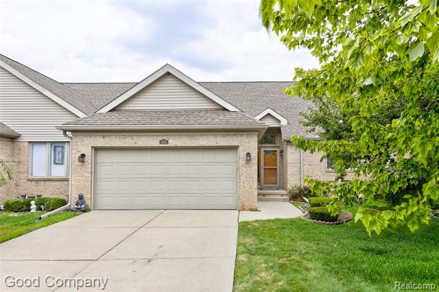 front view picture of 288 Edington Circle, Canton, MI. 48187
