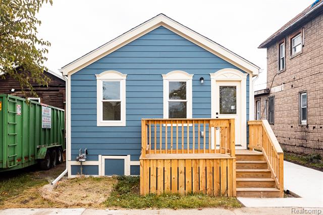front view picture of 2616 Harrison Street, Detroit, MI. 48216