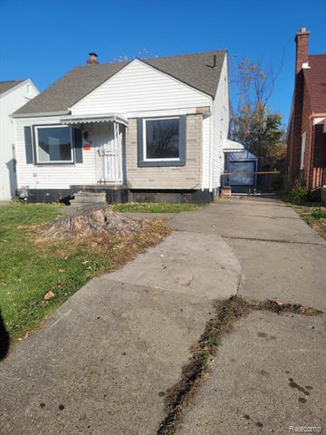 front view picture of 19600 Westphalia Street, Detroit, MI. 48205