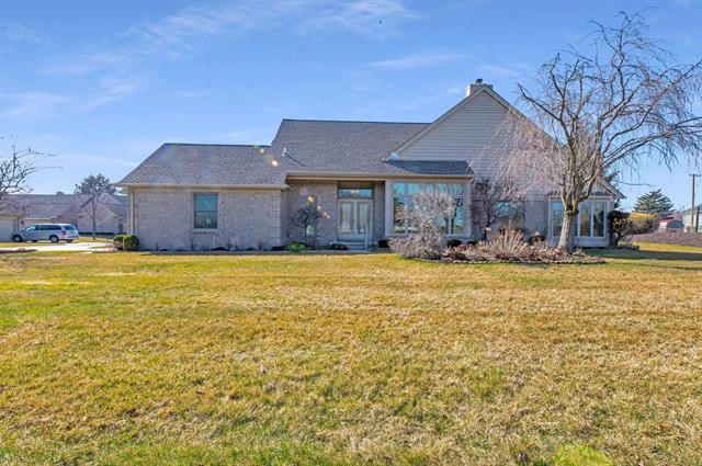 front view picture of 13299 Jennilynn Lane, Sterling Heights, MI. 48313