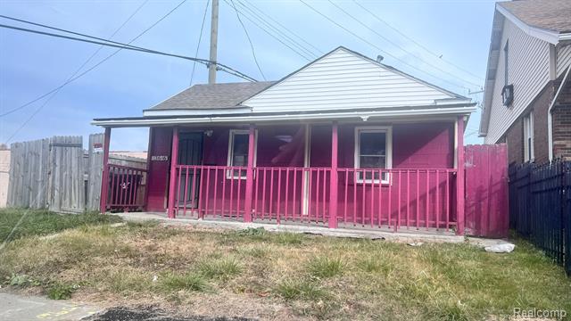 front view picture of 13646 Ryan Road, Hamtramck, MI. 48212