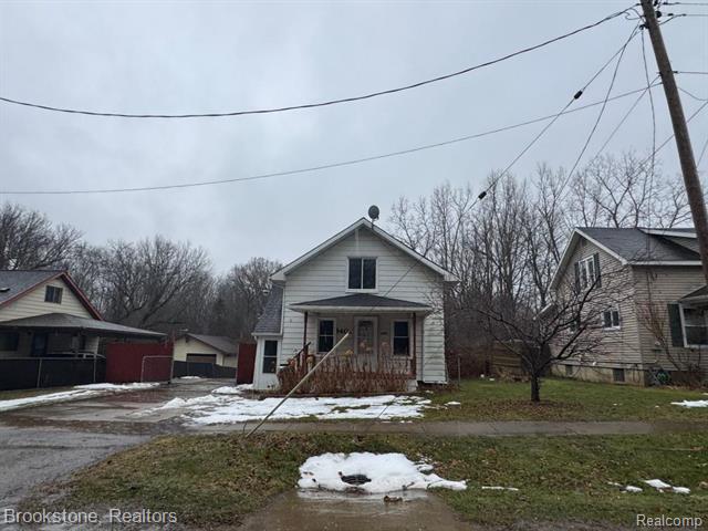front view picture of 140 E Johnson, Clio, MI. 48420