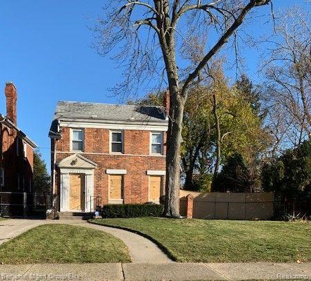 front view picture of 17544 Woodingham Drive, Detroit, MI. 48221