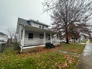 front view picture of 301 S Lakeview Street, Sturgis, MI. 49091