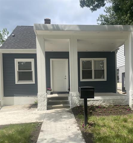 front view picture of 8841 Auburn Street, Detroit, MI. 48228