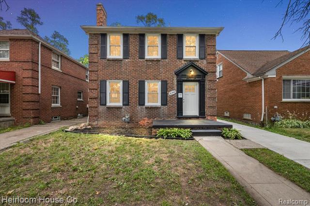 front view picture of 16860 Manor Street, Detroit, MI. 48221