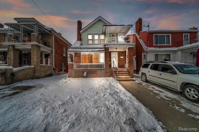 front view picture of 12123 Santa Rosa Drive, Detroit, MI. 48204