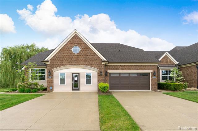 front view picture of 21172 Lilac Lane, Clinton Township, MI. 48036