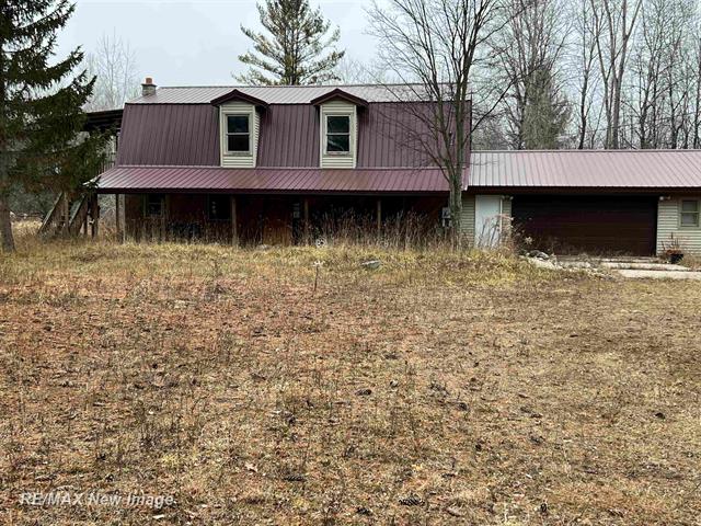 front view picture of 3346 Long, Beaverton, MI. 48612