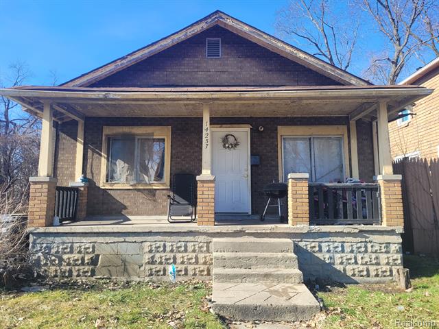 front view picture of 14257 Steel Street, Detroit, MI. 48227