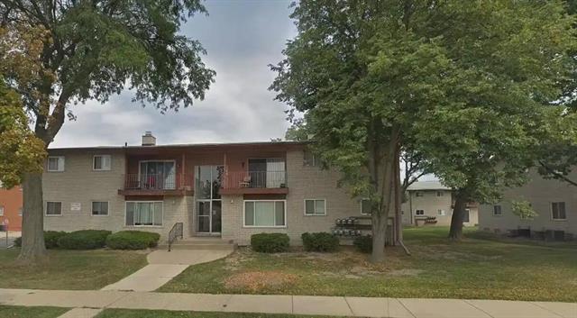 front view picture of 29150 Lund Avenue, Warren, MI. 48093