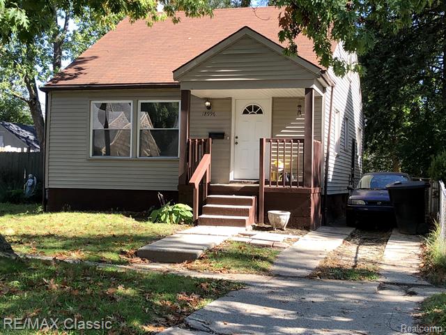front view picture of 18996 Woodbine Street, Detroit, MI. 48219