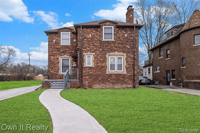 front view picture of 15716 Ashton Road, Detroit, MI. 48223