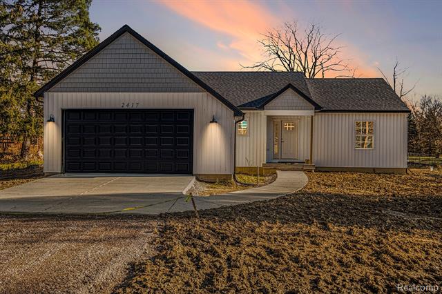 front view picture of 2417 Eugene Street, Burton, MI. 48519