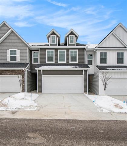 front view picture of 3332 Snake River Street Sw, Grandville, MI. 49418