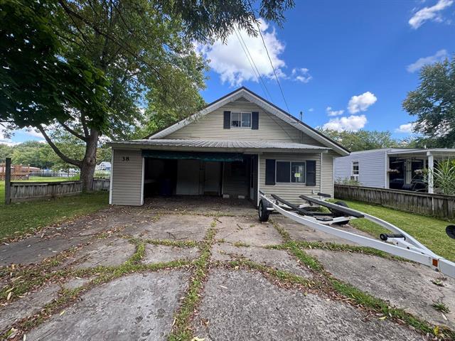 front view picture of 38 Lucky Drive, Coldwater, MI. 49036