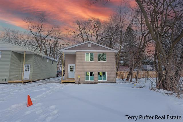 front view picture of 510 E Isabella Avenue, Muskegon, MI. 49442