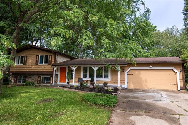 front view picture of 210 Smalley, Mount Pleasant, MI. 48858